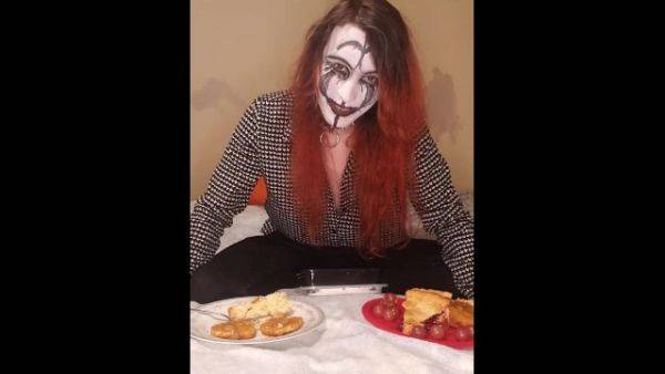 Goth Femboy Give Thanks By Fucking Thanksgiving Dinner - pornhub.com on ashemalesex.com