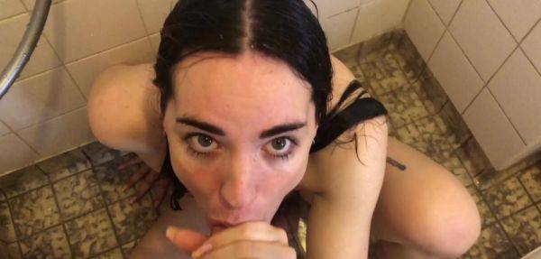 Wet sucking by Faye (bathing) - 365vids.one-trannyfans.net on ashemalesex.com