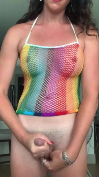 Shemale cum arcobaleno - ashemaletube.com on ashemalesex.com